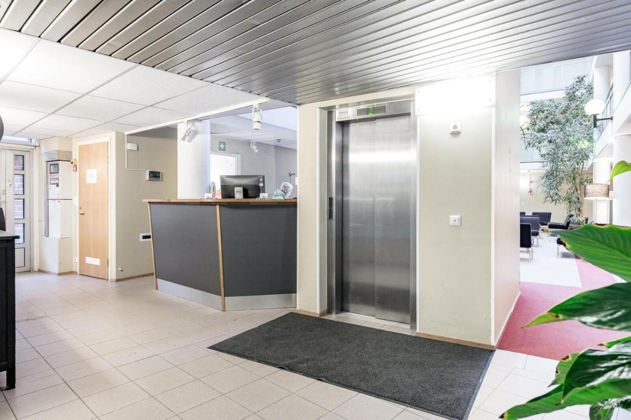 Forenom Aparthotel Espoo Kehä I Exterior foto