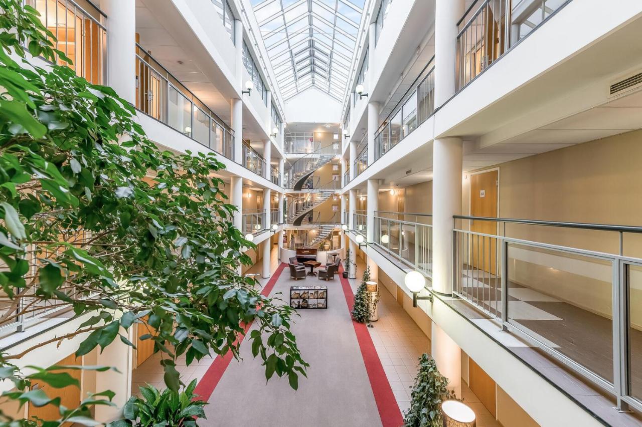 Forenom Aparthotel Espoo Kehä I Exterior foto