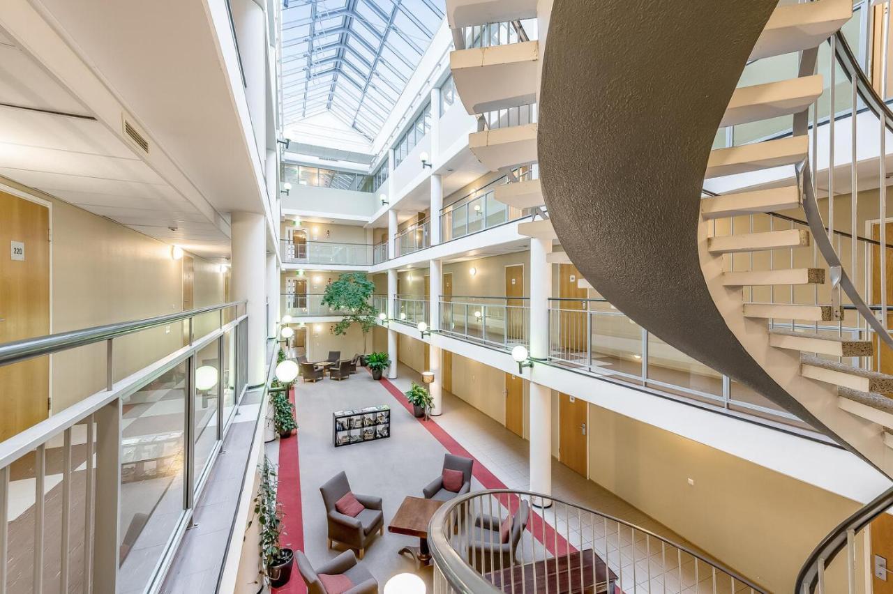 Forenom Aparthotel Espoo Kehä I Exterior foto
